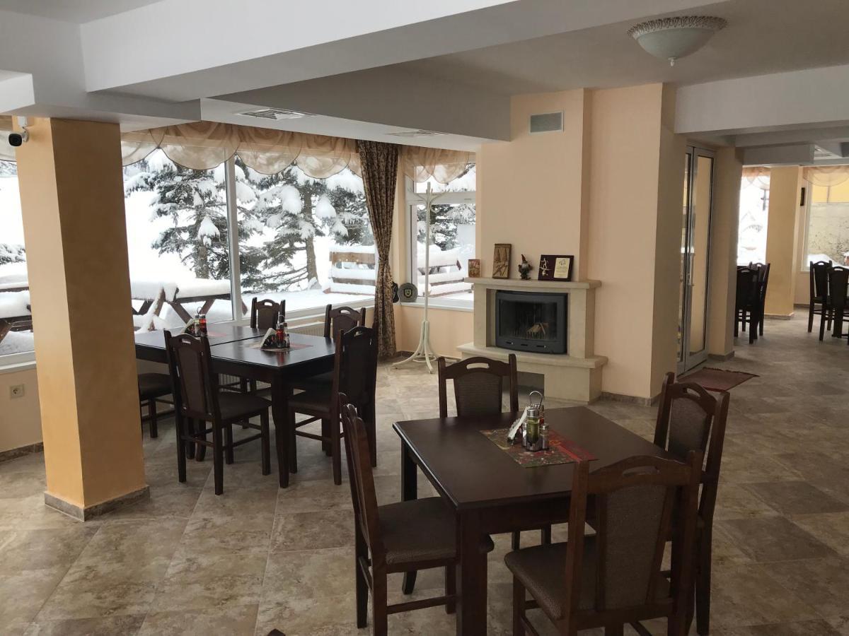 Комплекс Лебанов Hotel Yundola Exterior foto